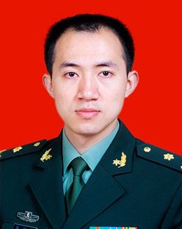 雷泽源
