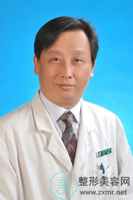 周明
