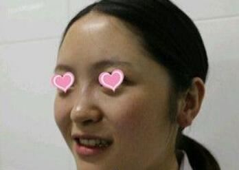 黄成斌