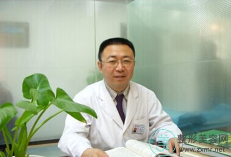 张栋