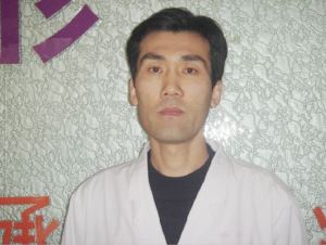 杨承革