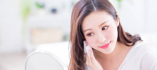 眼皮松弛